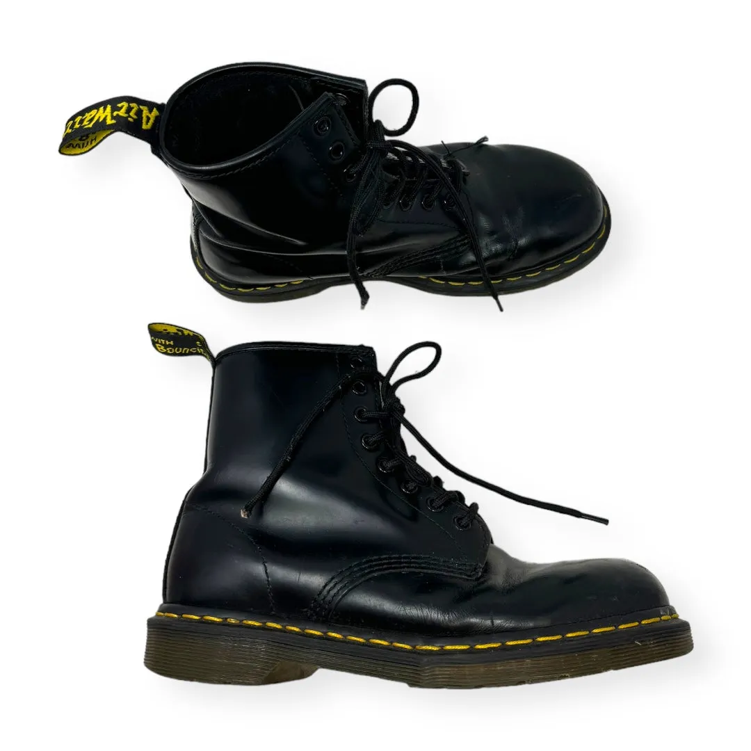 1460 Black Boots Combat Dr Martens, Size 8