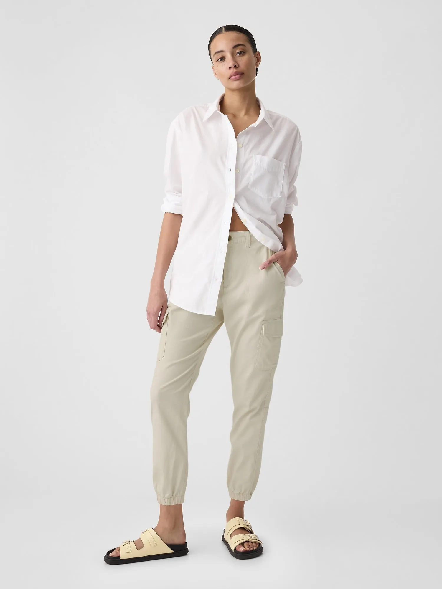 Cropped Twill Girlfriend Cargo Joggers with Washwell