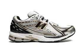 New Balance 1906R White Metallic Gold